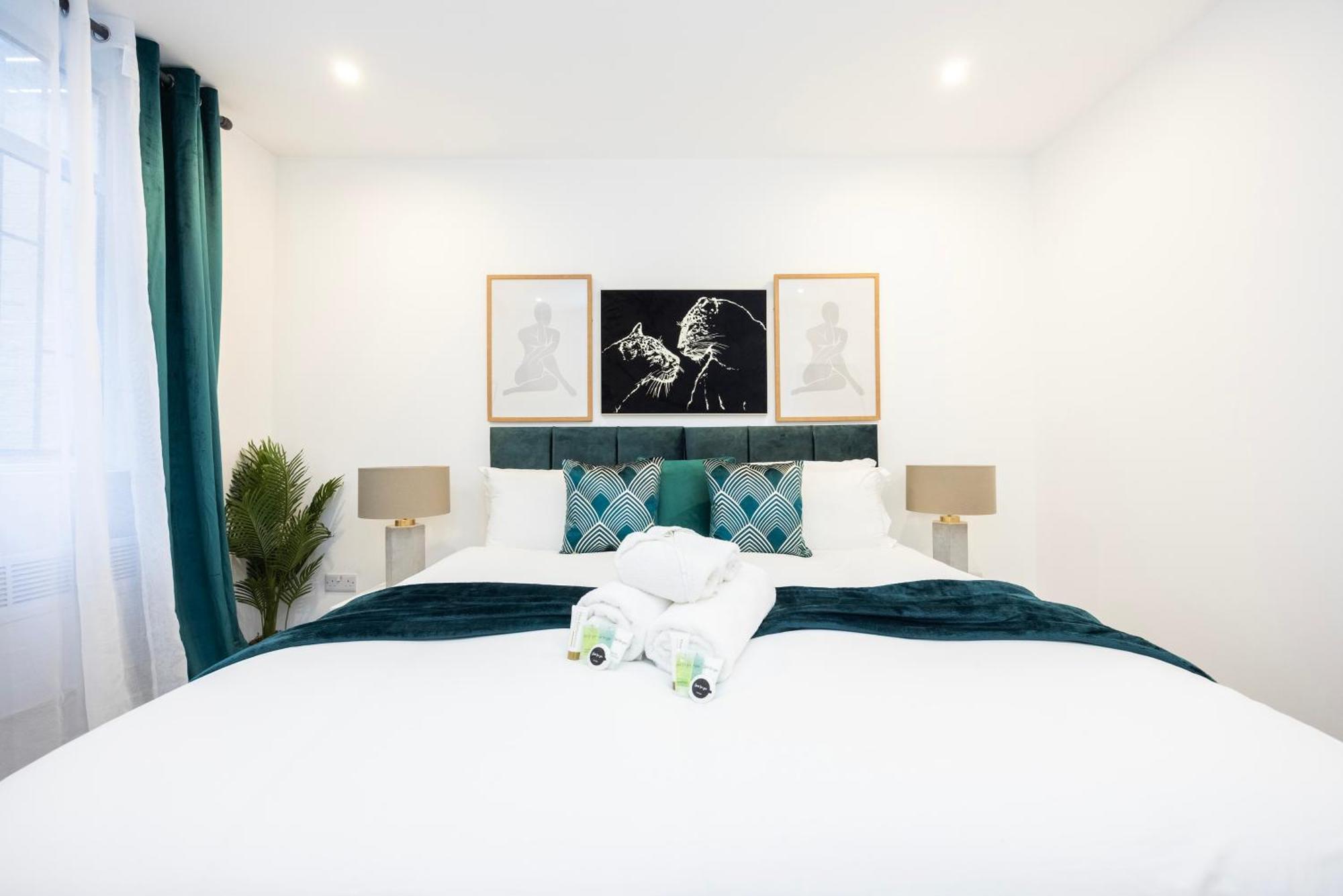 Block Of Apartments In Croydon ,Long Stays , Weekly & Monthly Offers , Contractors , Relocations , Leisure & Family Stays Екстериор снимка